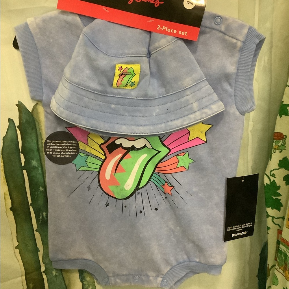 NEW Blue Graphic Baby Onesie and Hat Set 12 months  Rolling Stones NWT